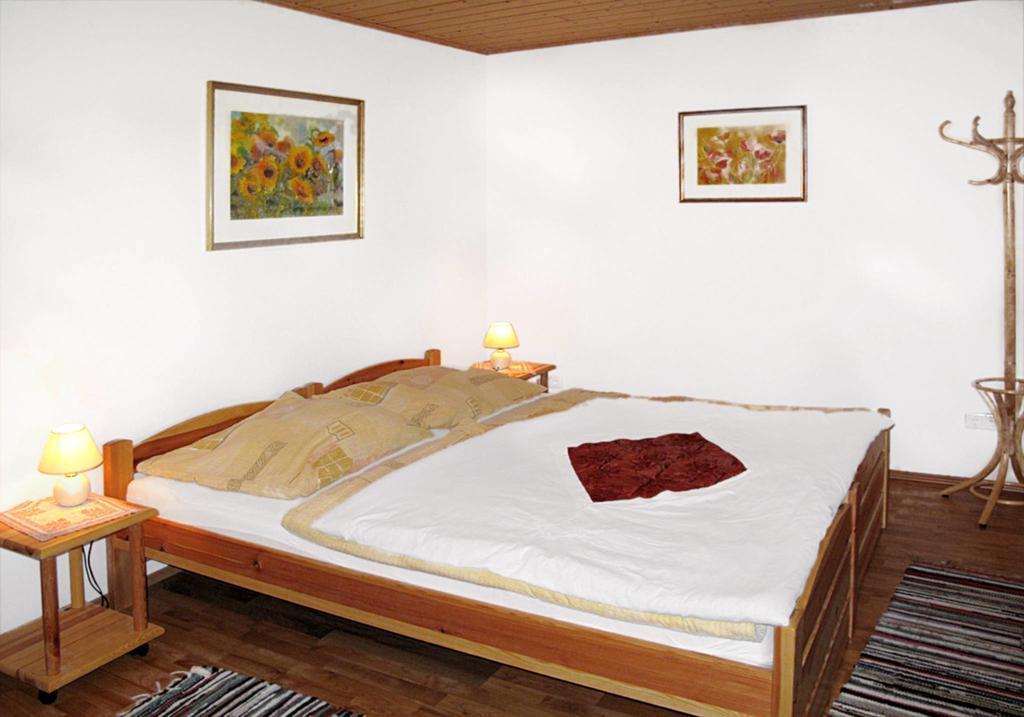 Apartment Bauernhof Vorderroid - Mon400 Oberhofen am Irrsee Exteriör bild